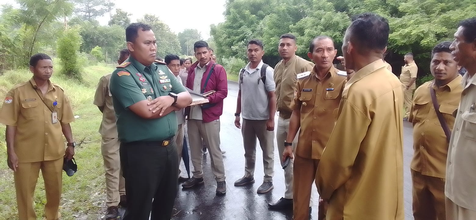 Penjabat Bupati Sikka Monitoring  Pendataan Warga Program Redistribusi Reforma Agraria