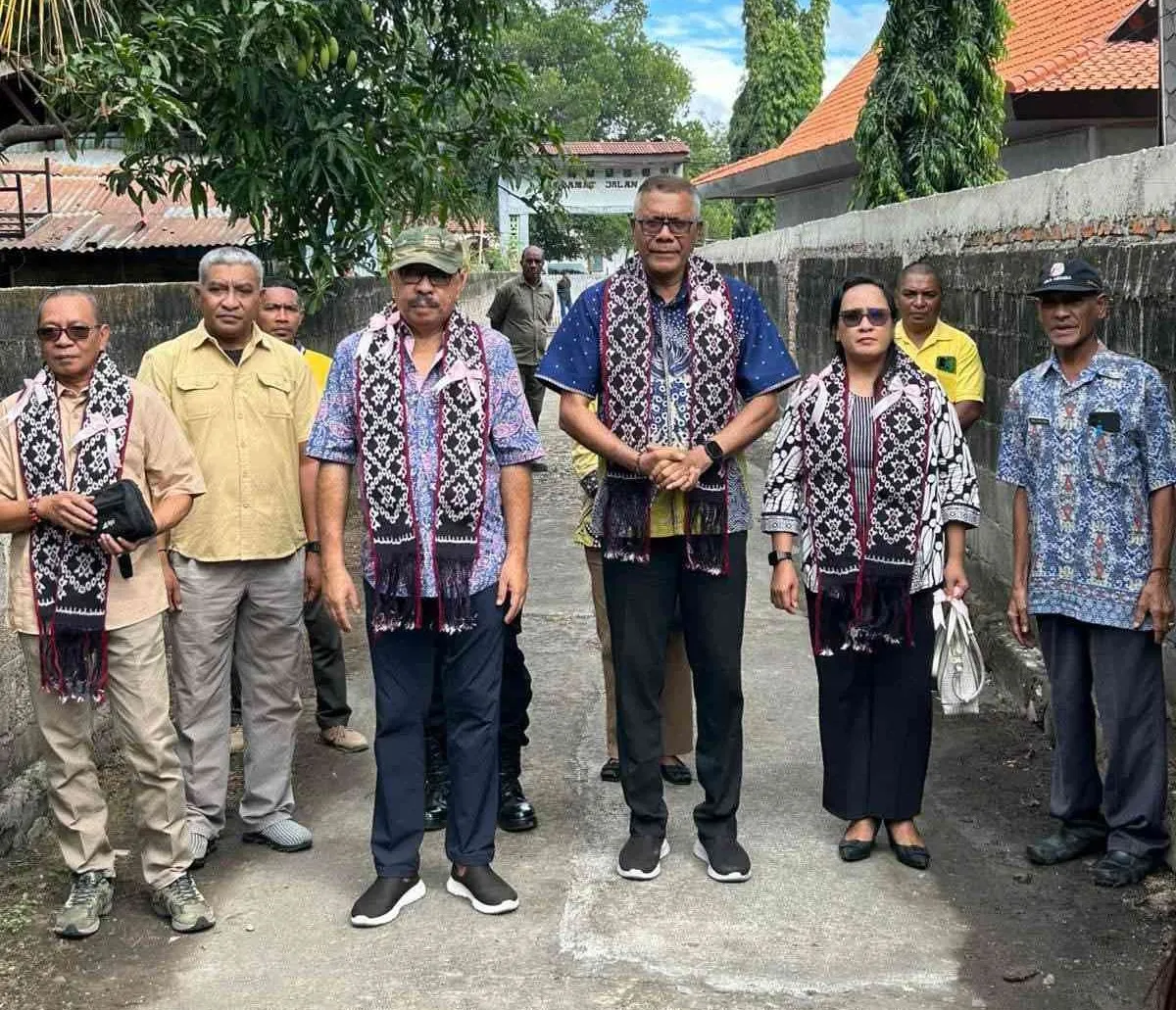 Wakil Bupati Sikka Dampingi Melchias Markus Mekeng Dalam Sosialisasi 4 Pilar Kebangsaan di Kewapante