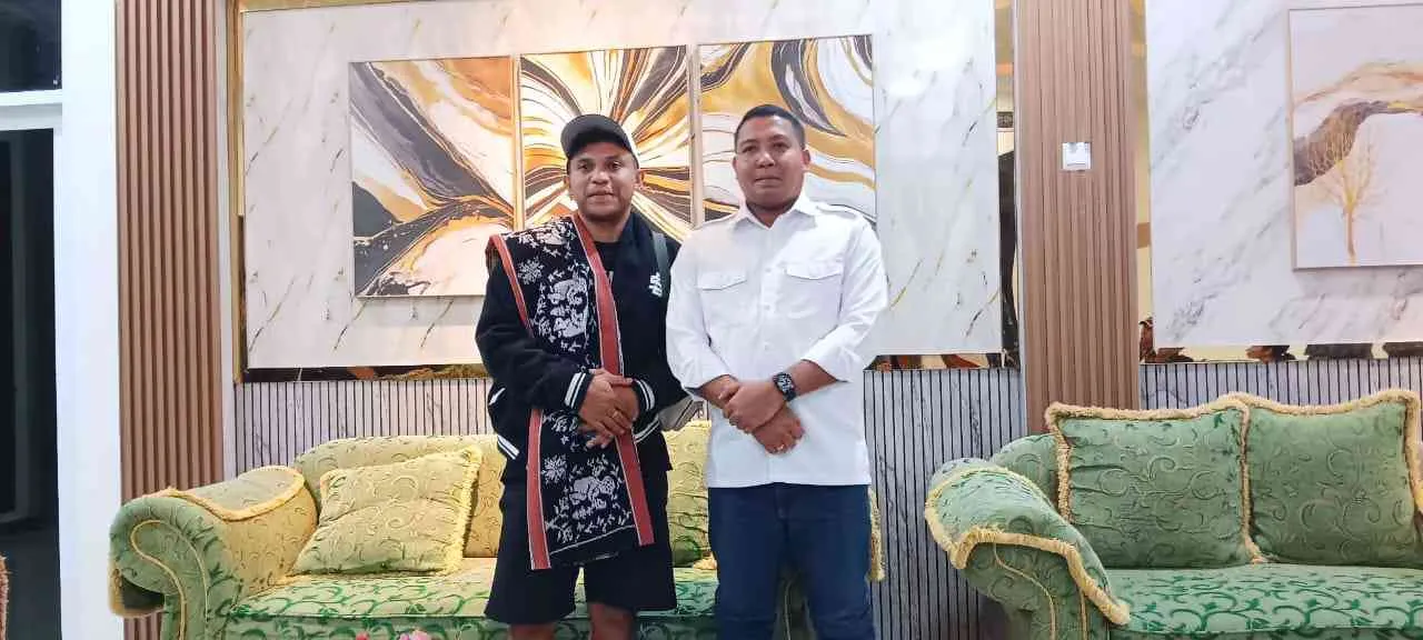 Tiba di Maumere, Silet Open Up Disambut Bupati Sikka