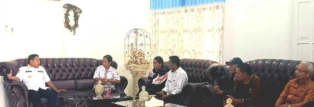 Bupati Sikka Gelar Audiensi Bersama Forum Komunikasi Antar Desa : Tekankan Tata Kelola Pemerintahan dan Aset Desa Yang Maksimal
