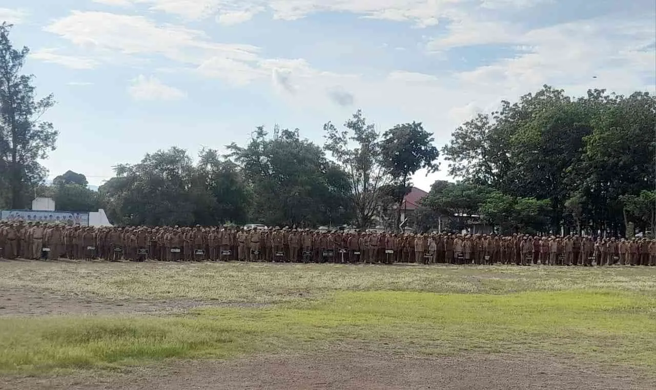 Bupati Sikka Pimpin Apel Kekuatan ASN