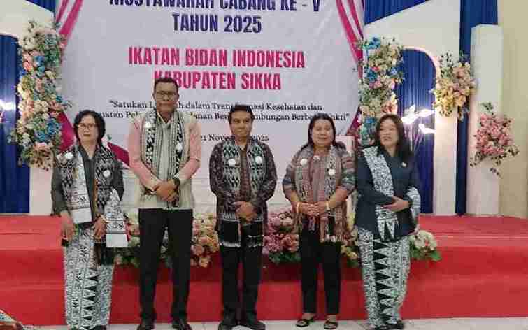 Wabup Sikka Ingatkan IBI Sikka Jaga Etika Komunikasi Dalam Tugas 