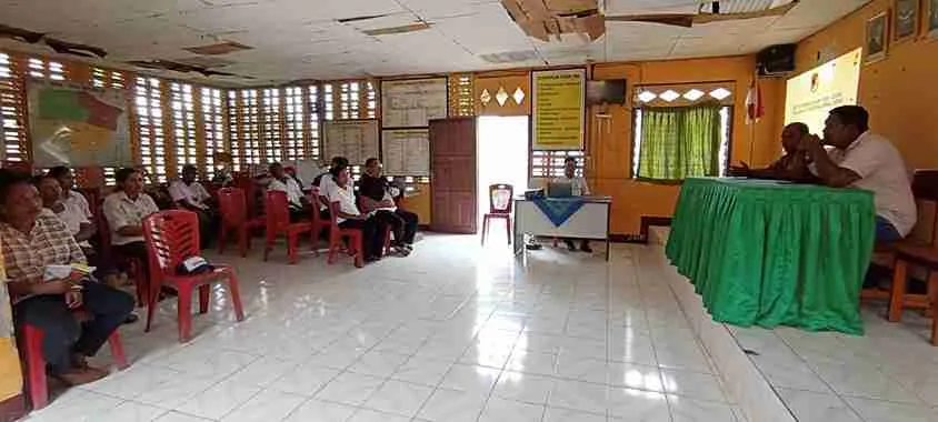 Diskominfo Kabupaten Sikka Sosialisasi SP4N LAPOR di Desa Watumilok