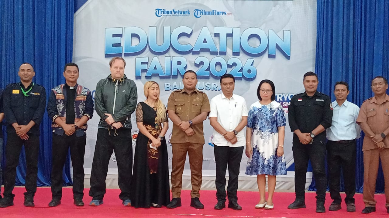English Speech Competition Kunci  Menembus Dunia Kerja Internasional