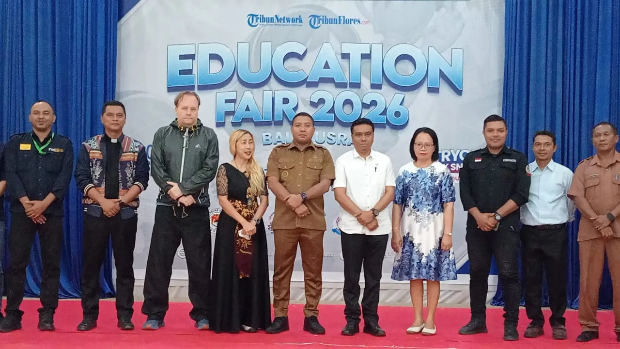 English Speech Competition Kunci  Menembus Dunia Kerja Internasional
