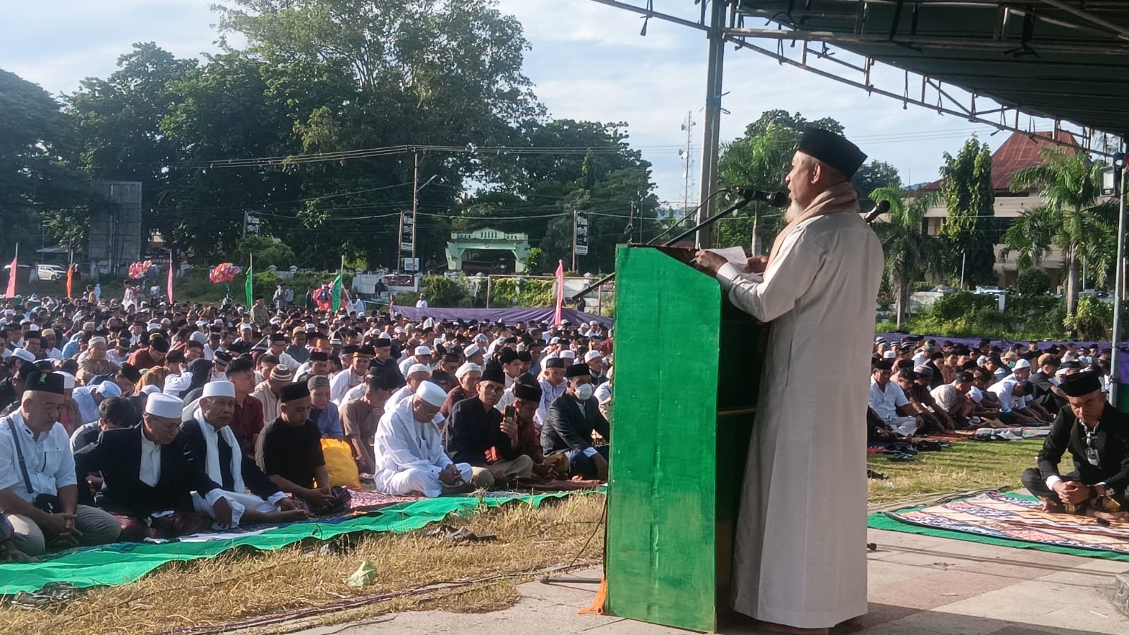Air Mata di Hari Fitri : Pesan Langit Untuk Berbakti Sebelum Terlambat