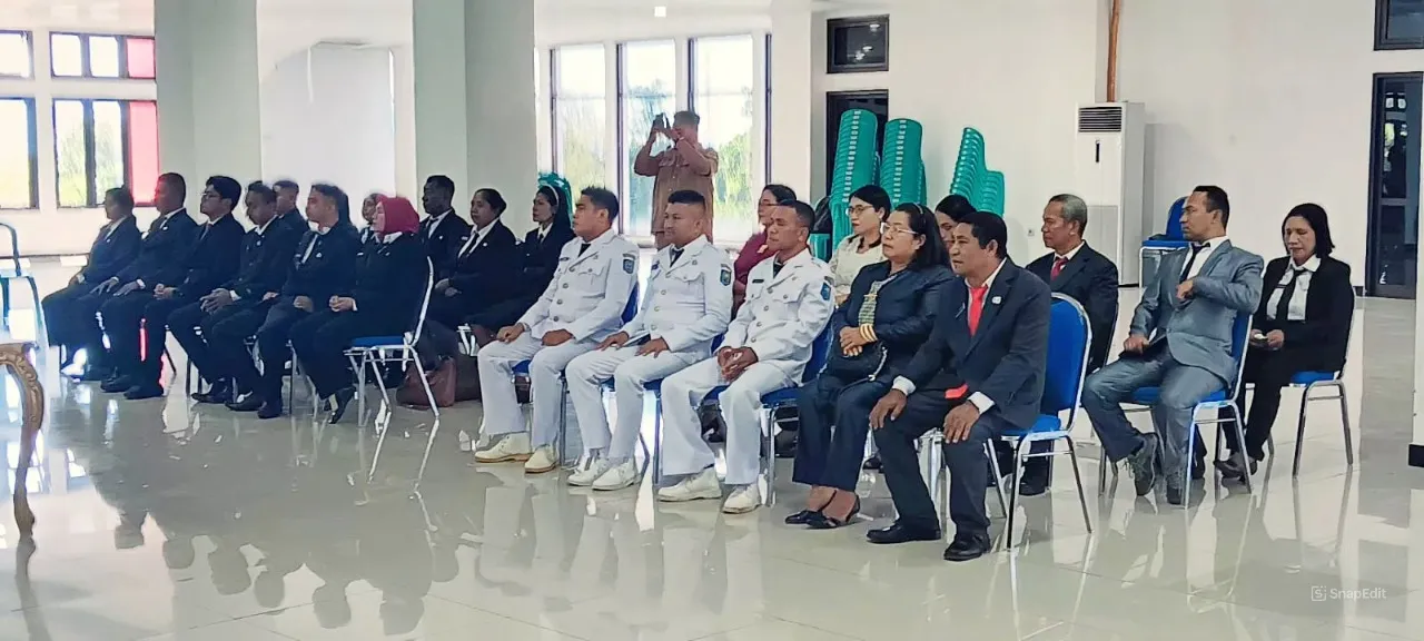 Lantik 16 Pejabat Administrator, Pengawas, dan Fungsional, Bupati Sikka : Pegang Teguh Integritas, Transparansi, dan Akuntabilitas Dalam Pelayanan Publik